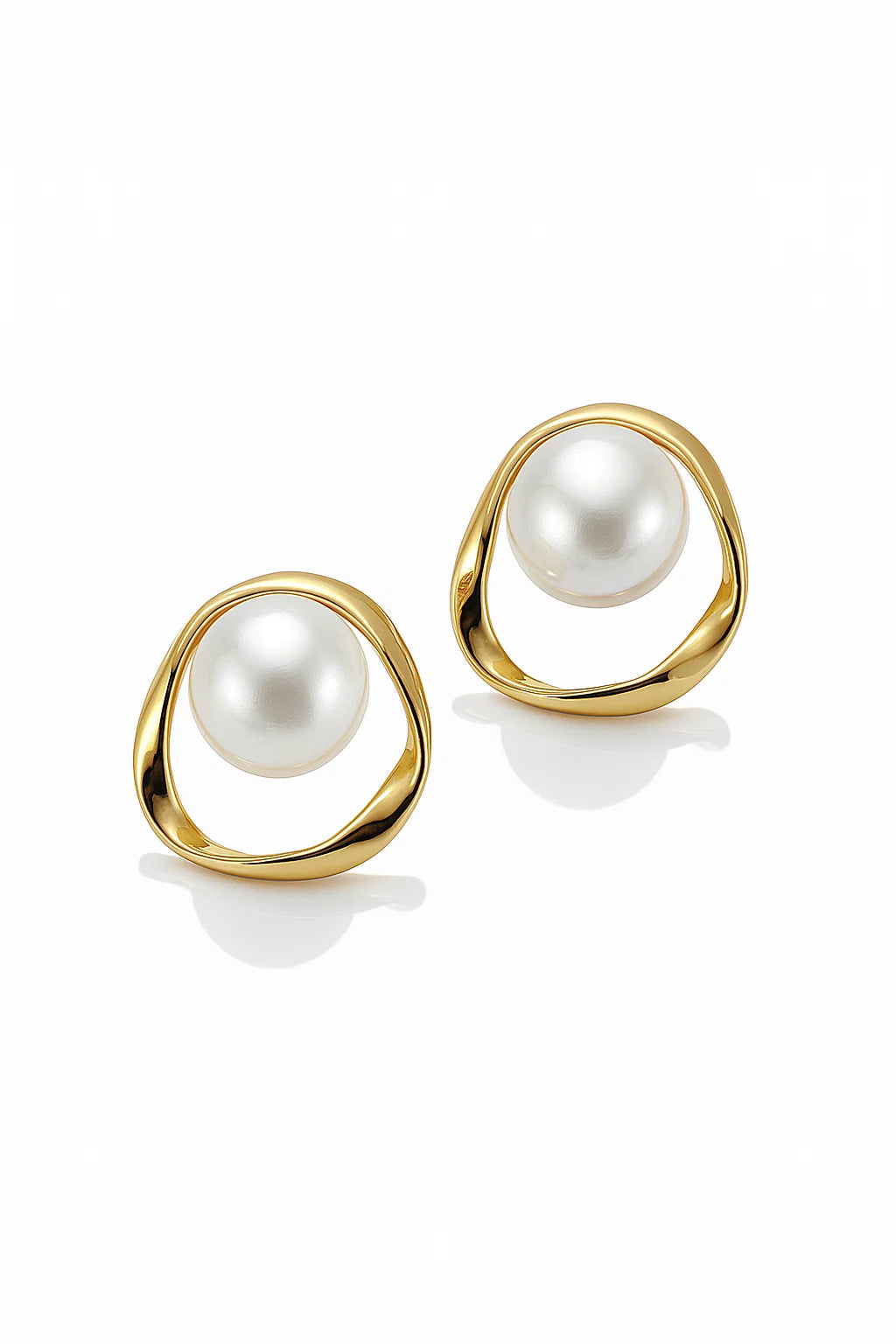 Luna Orbit Pearl Earrings